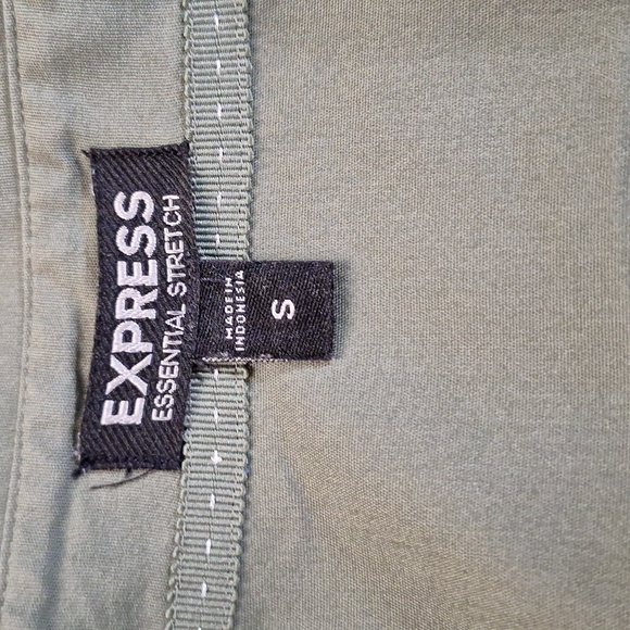 Express Essential Stretch Shirt - Picture 9 of 11